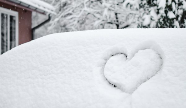 Велику частину України у березні накриють снігопади: дата і карта погоди