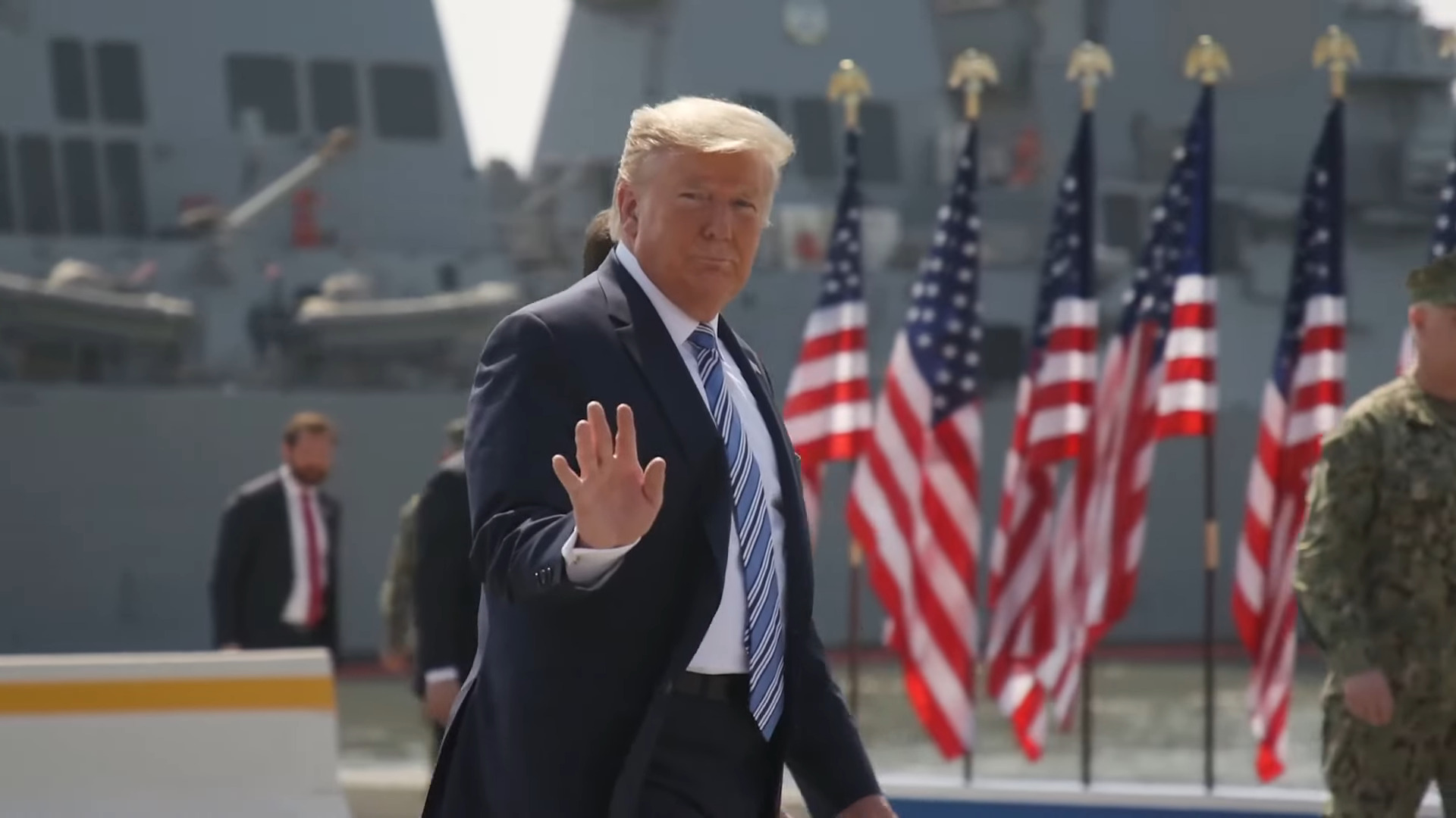 «Трамп дає нам карт-бланш»: експерт заявив, що США дають Україні розвіддані та передають зброю