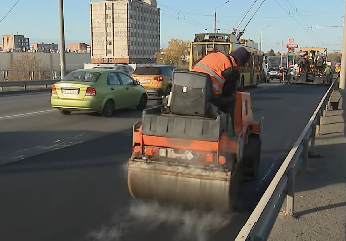 Обмеження руху транспорту в Києві: українців попередили про незручності на дорогах столиці