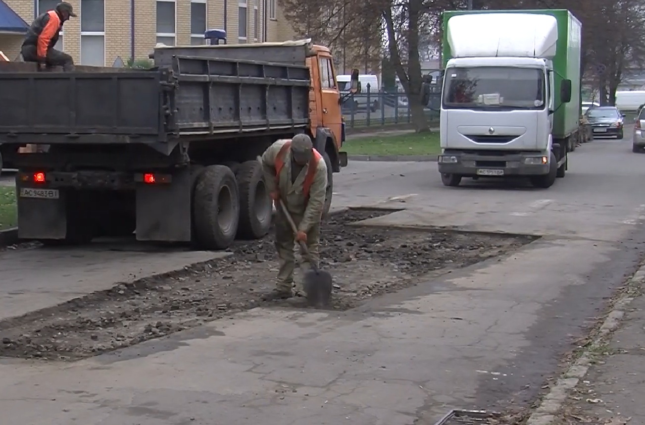 У Дніпрі перекриють рух транспорту: на п'ять місяців обмежать проїзд низкою вулиць