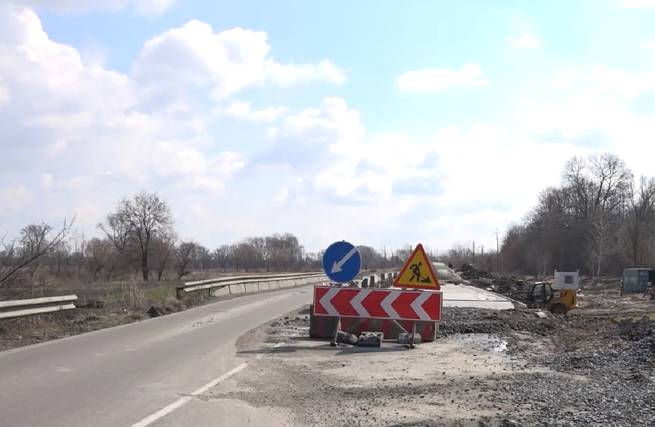 Обмеження руху в Дніпрі: де та коли чекають великі незручності