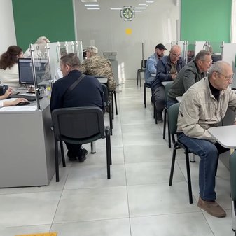 Робота для пенсіонерів у Харкові: де можна мати зарплату від 27 тисяч